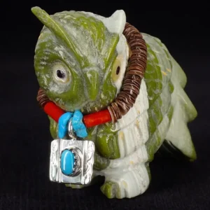 Zuni Fetish Owl Carving Green Bird with Necklace