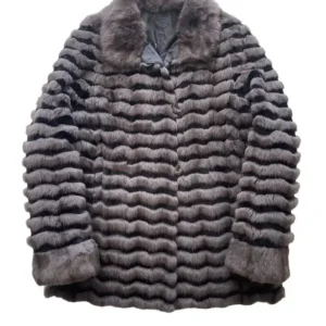 squirrel fur coat for sale in Canada, Vintage grey fur coat with plush collar for sale in Canada
